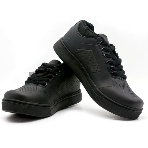 FLR 2018 NEW Urban leisure sports flat shoes comfortable safe bicycle shoes non-slip convenient walking jogging Cheap AM DH HOT